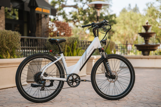 Qu’est-ce qu’un vélo électrique de banlieue exactement?