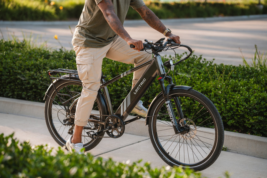 electric bicycle battery weight 48V13Ah Lithium Bike for ECOTRIC Fat Folding E-Bikes Fits 250W to 700W Motors Equipped with quality 18650 cells How Much Do Electric Bikes
