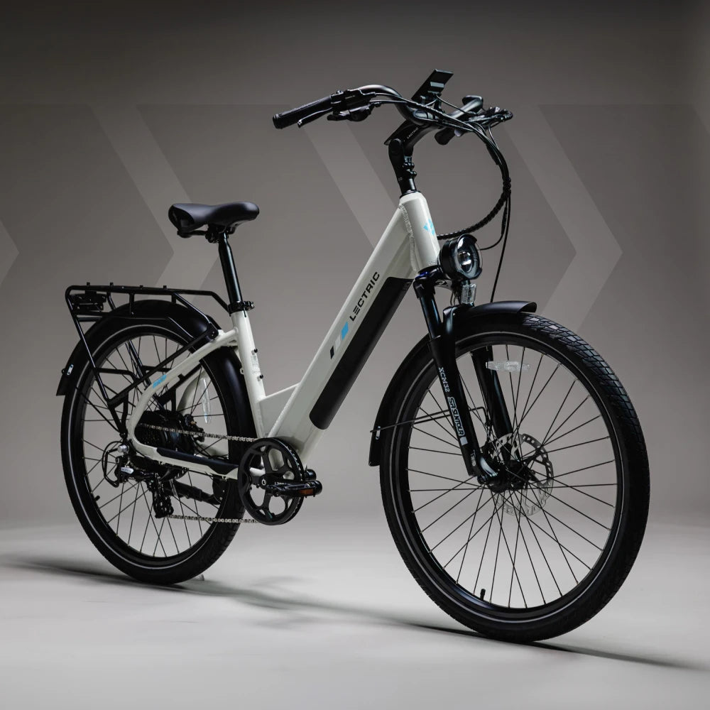 XPress2 Stratus White Cruiser eBike
