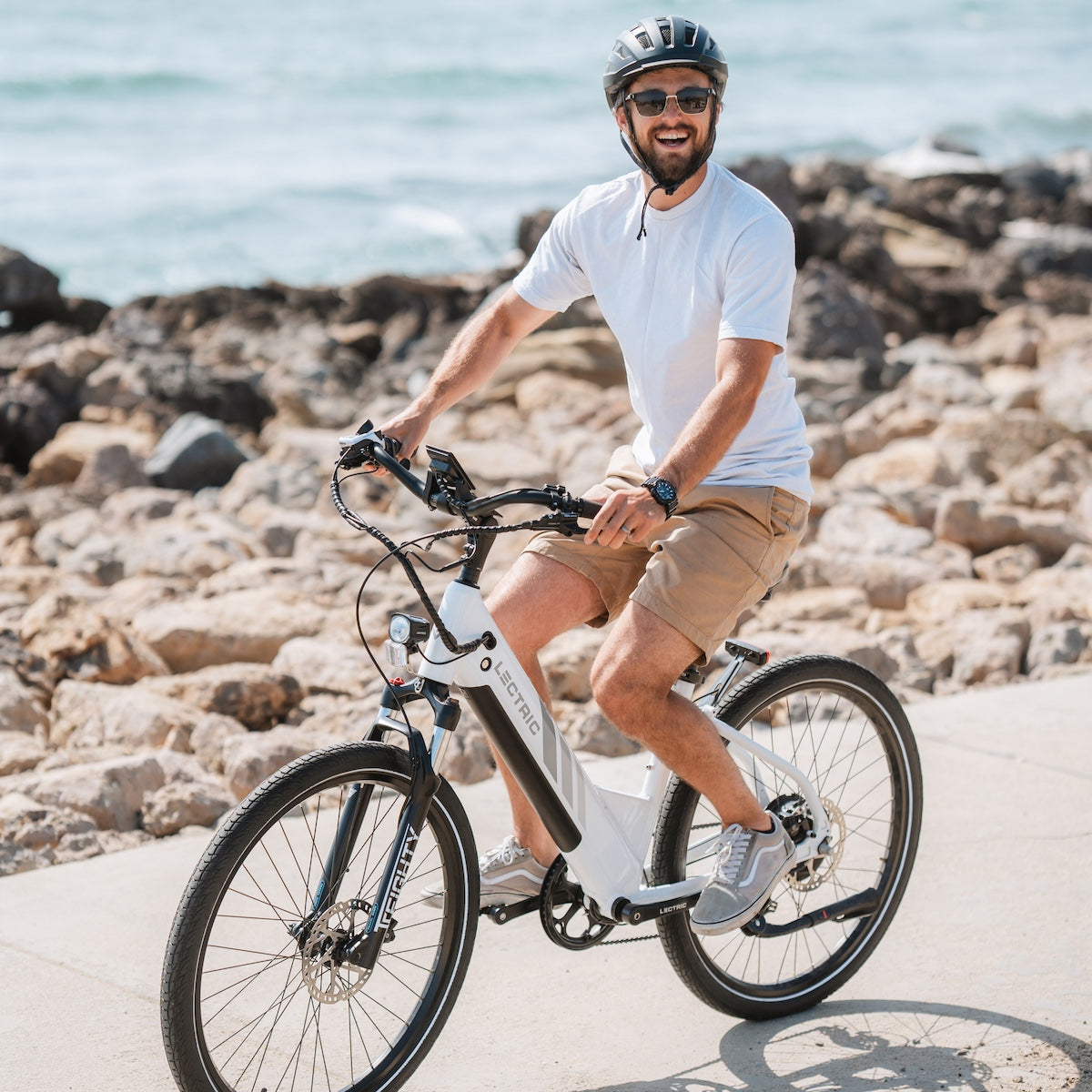 XPress 750 Step-Thru eBike