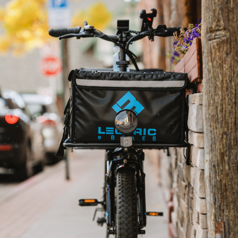 lectric ebike with insulated food box mounted